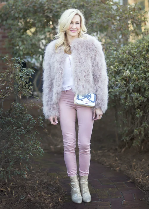 Fendi pink fur coat 2025